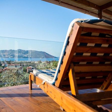 Small House Great View In Porto-Rafti Gulf Порто-Рафти Экстерьер фото