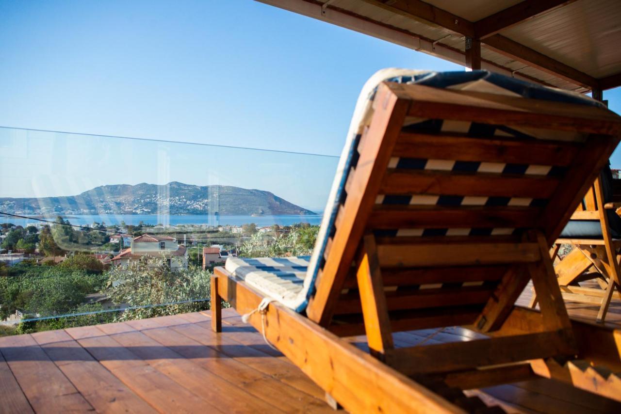 Small House Great View In Porto-Rafti Gulf Порто-Рафти Экстерьер фото